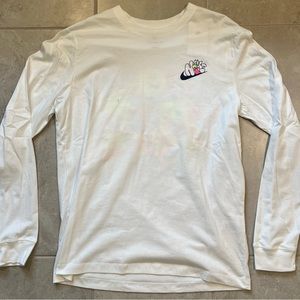 Nike Long Sleeve Graphic Tee